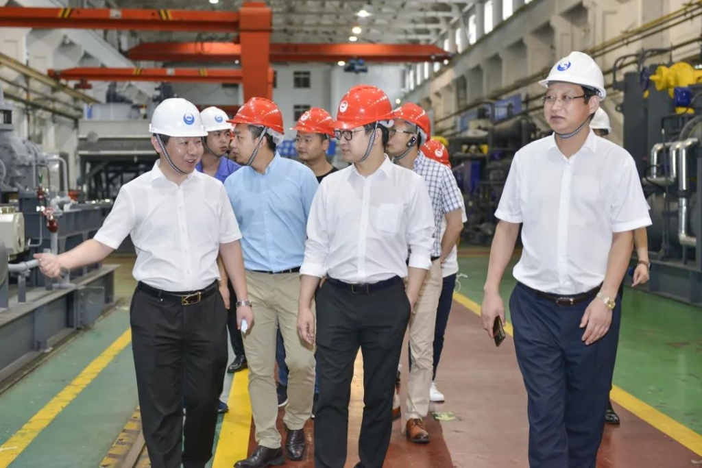 尊龙凯时集团与重塑集团签署战略相助协议